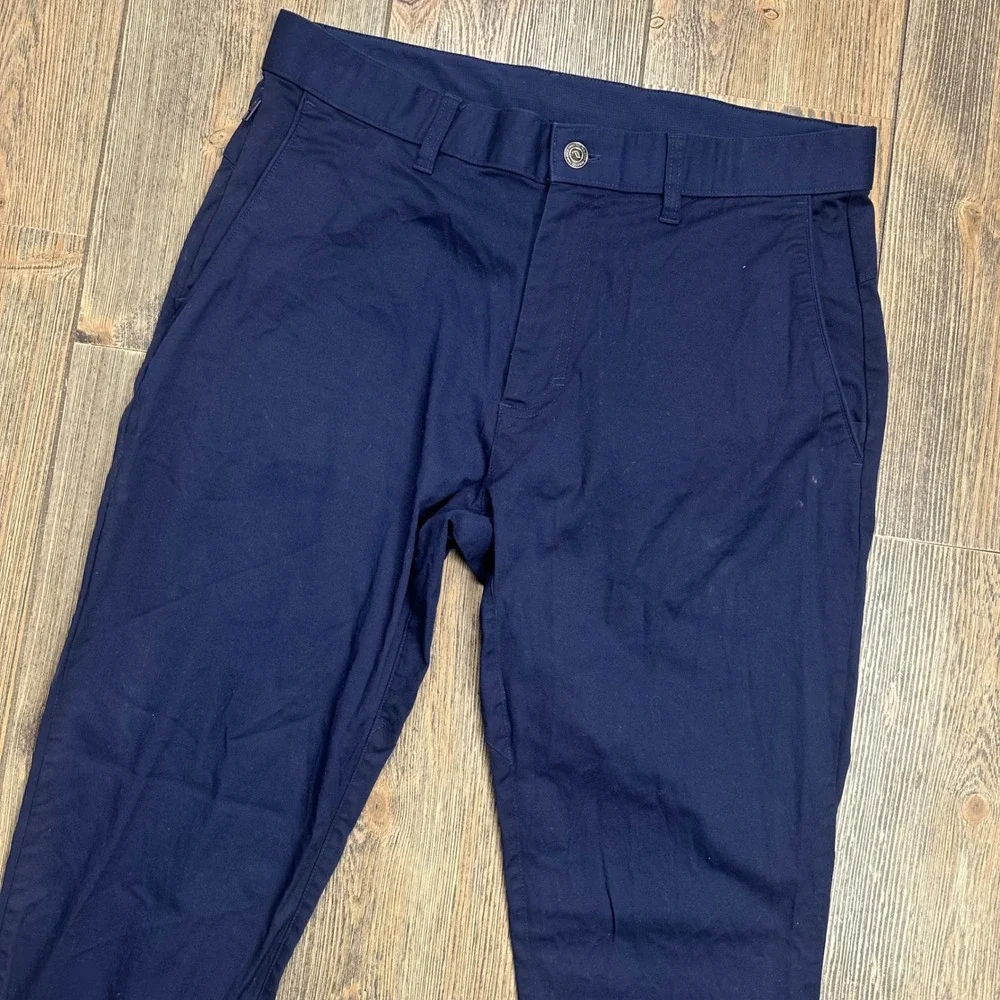 Fabletics High Side Chino Pants Mens 33x27.5 (tag 33x30) Navy Blue Slim Straight